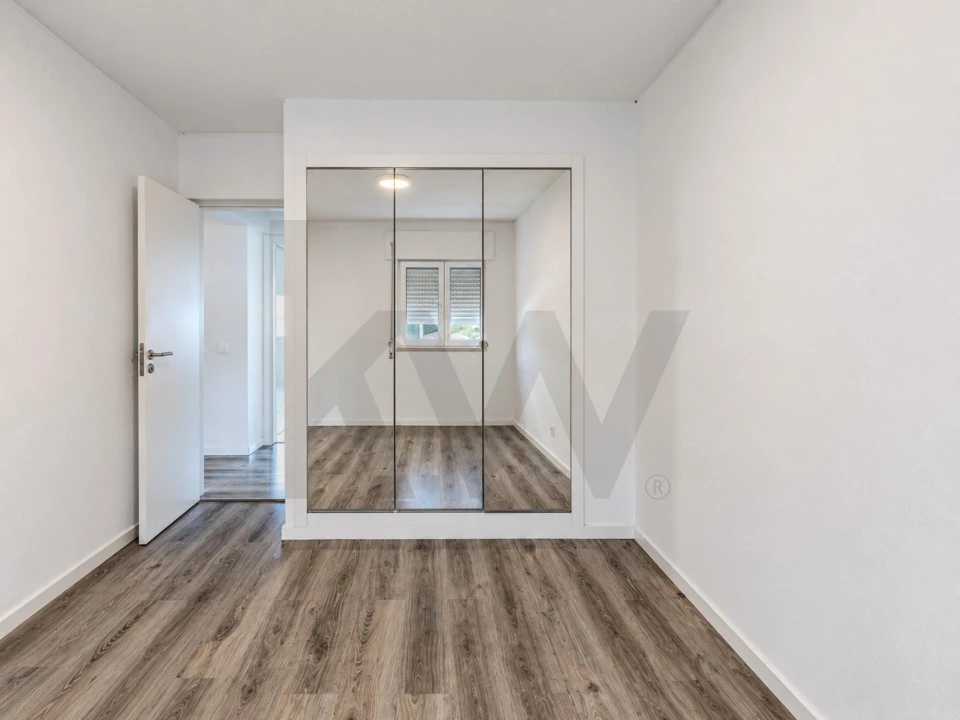 Apartamento T3 para Arrendamento em Azeitão (São Lourenço e São Simão) Foto 24