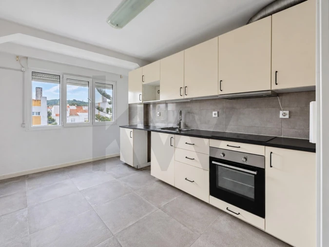 Apartamento T3 para Arrendamento em Azeitão (São Lourenço e São Simão) Foto 11