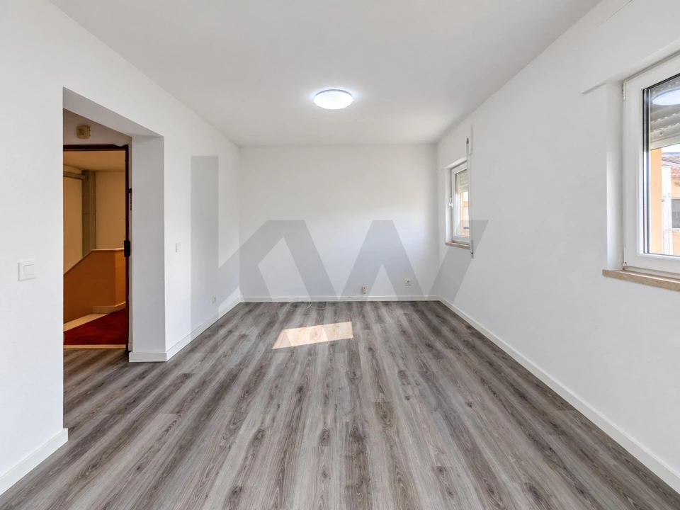 Apartamento T3 para Arrendamento em Azeitão (São Lourenço e São Simão) Foto 15