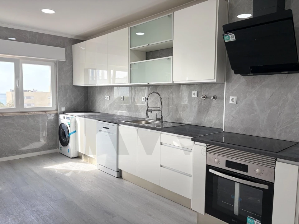 Apartamento T2 para Venda em Setubal (São Sebastião) Foto 4