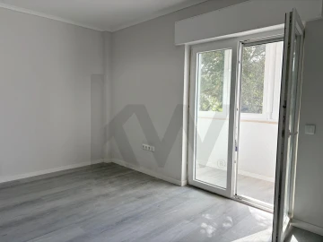 Apartamento T2 para Venda em Setubal (São Sebastião)