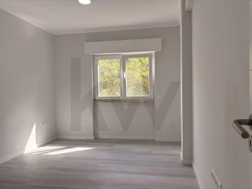 Apartamento T2 para Venda em Setubal (São Sebastião)