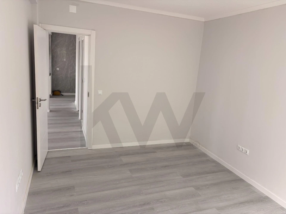 Apartamento T2 para Venda em Setubal (São Sebastião) Foto 13