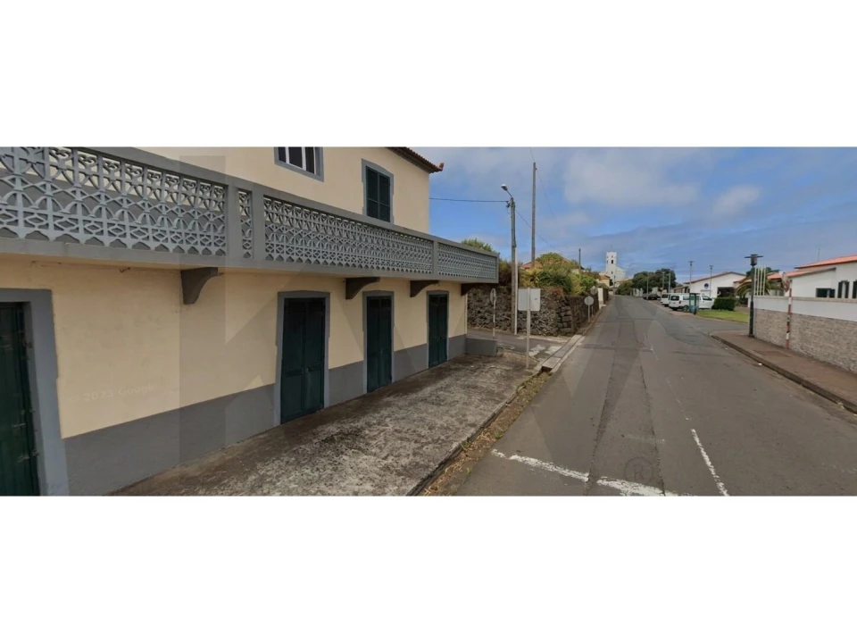 Moradia T5 para Venda em Porto Moniz Foto 15