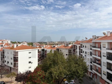 Apartamento T4 para Venda em Amora