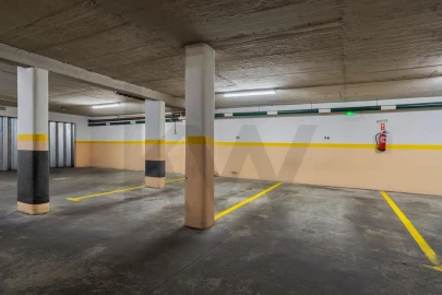 Apartamento T2 para Venda em Charneca de Caparica e Sobreda
