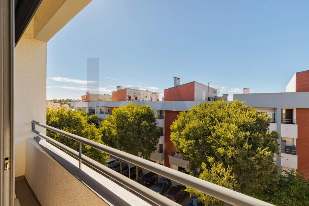 Apartamento T2 para Venda em Charneca de Caparica e Sobreda Foto 7