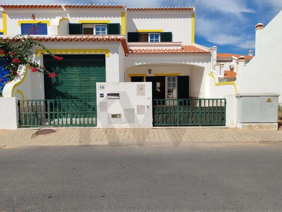 Moradia T3 para Venda em Altura Foto 1