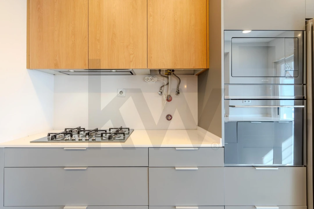 Apartamento T3 para Arrendamento em Oeiras e São Julião da Barra, Paço de Arcos e Caxias Foto 6