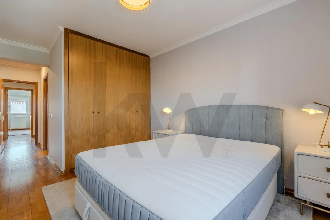 Apartamento T3 para Arrendamento em Oeiras e São Julião da Barra, Paço de Arcos e Caxias Foto 21