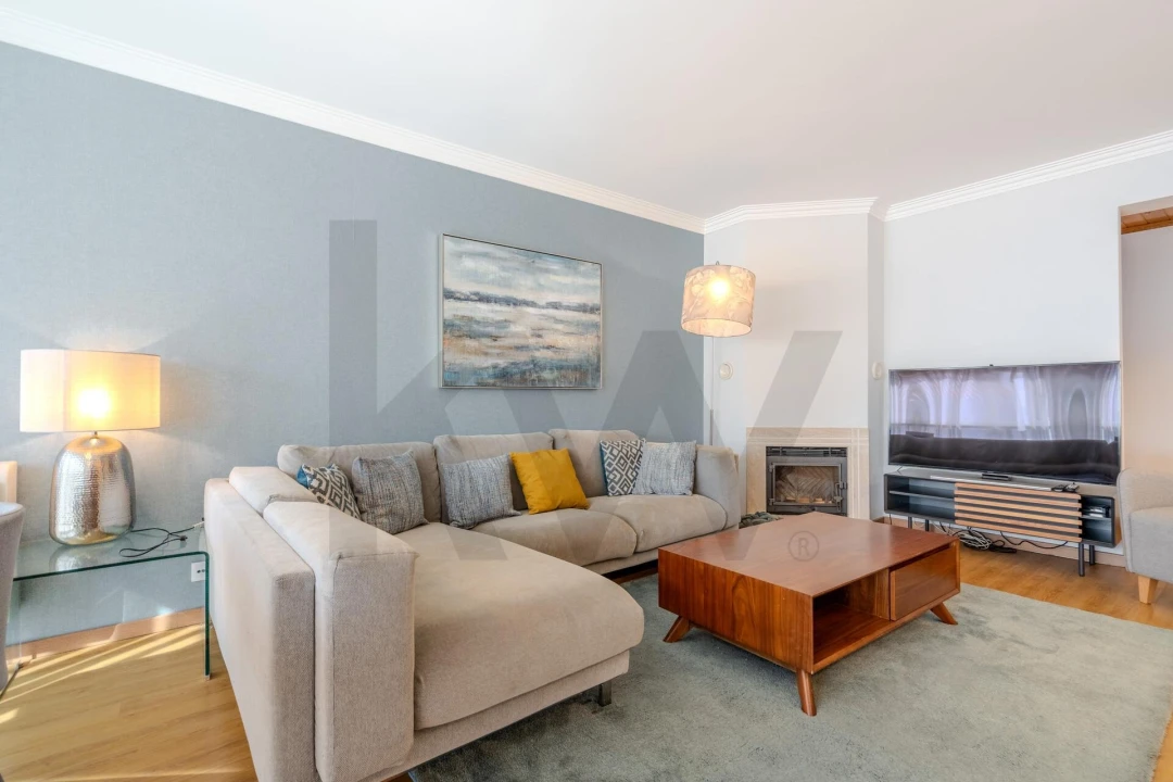 Apartamento T3 para Arrendamento em Oeiras e São Julião da Barra, Paço de Arcos e Caxias Foto 4