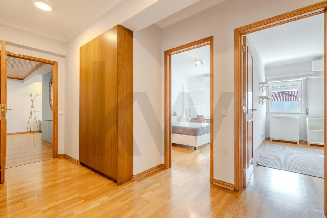 Apartamento T3 para Arrendamento em Oeiras e São Julião da Barra, Paço de Arcos e Caxias Foto 11