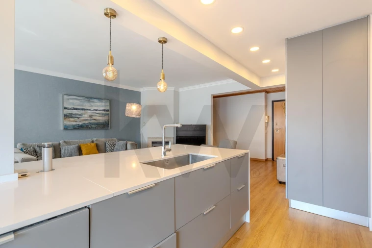 Apartamento T3 para Arrendamento em Oeiras e São Julião da Barra, Paço de Arcos e Caxias Foto 7