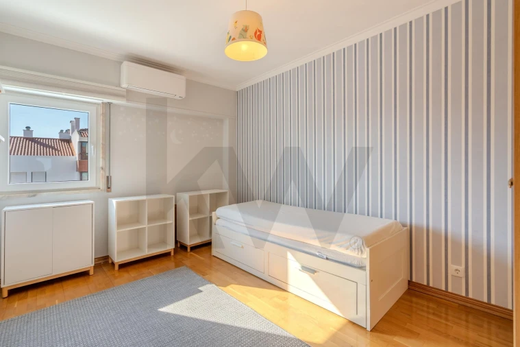 Apartamento T3 para Arrendamento em Oeiras e São Julião da Barra, Paço de Arcos e Caxias Foto 14