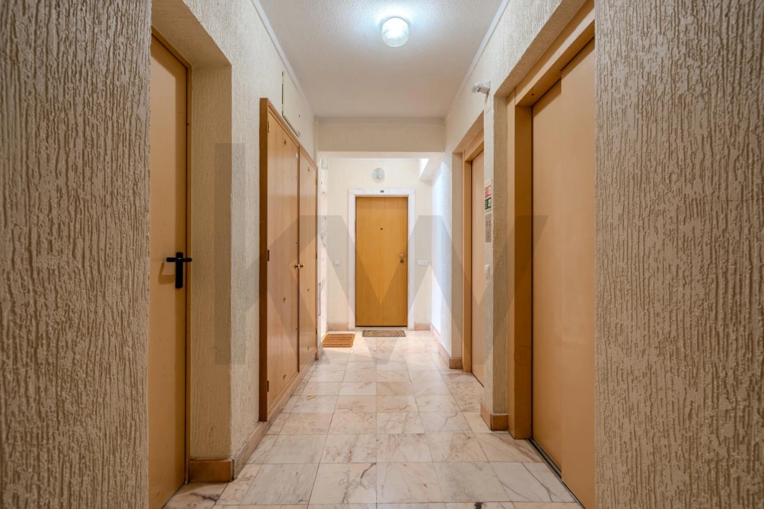 Apartamento T3 para Arrendamento em Oeiras e São Julião da Barra, Paço de Arcos e Caxias Foto 25