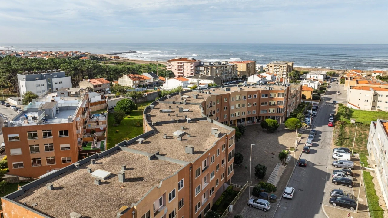 Apartamento T3 para Arrendamento em Labruge Foto 20