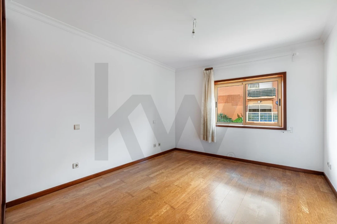 Apartamento T3 para Arrendamento em Labruge Foto 6