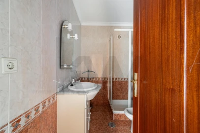 Apartamento T3 para Arrendamento em Labruge