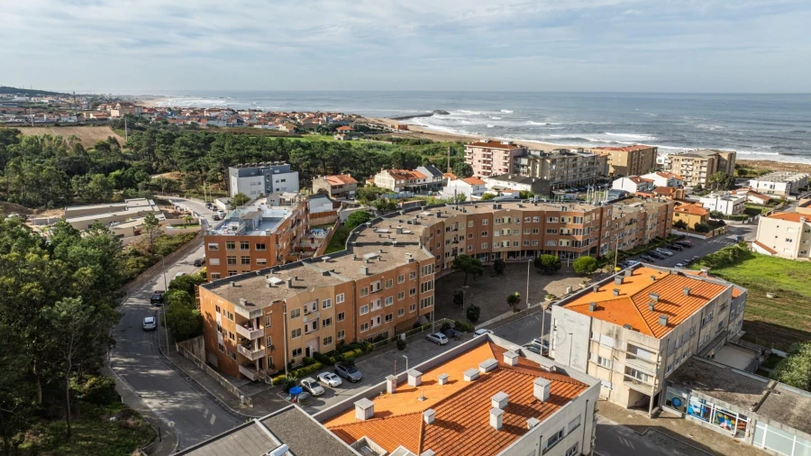 Apartamento T3 para Arrendamento em Labruge Foto 21