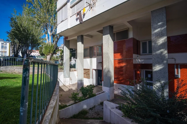 Loja para Venda em Rio de Mouro Foto 4