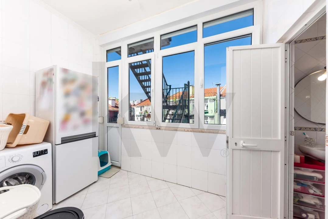 Apartamento T2 para Venda em Penha de França Foto 28
