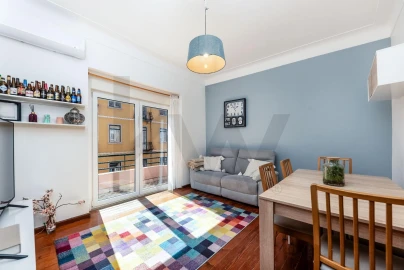 Apartamento T2 para Venda em Penha de França