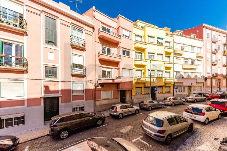 Apartamento T2 para Venda em Penha de França Foto 34
