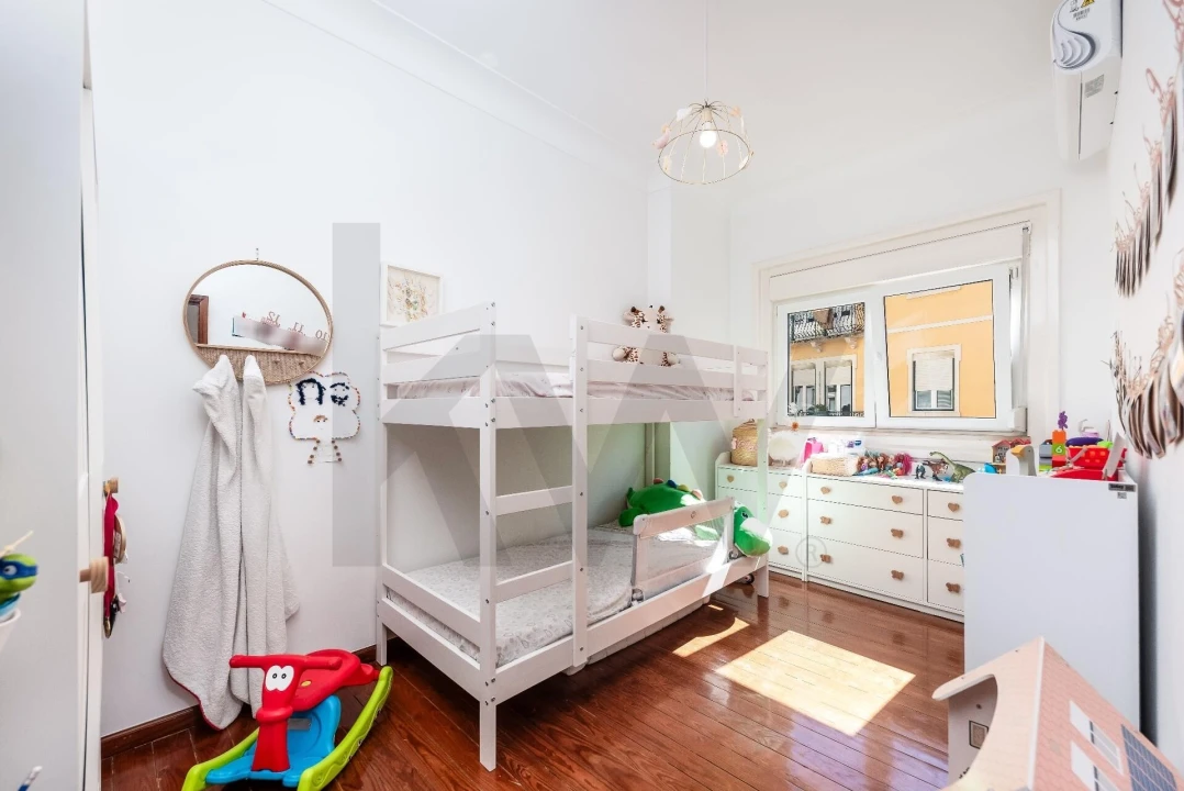 Apartamento T2 para Venda em Penha de França Foto 9