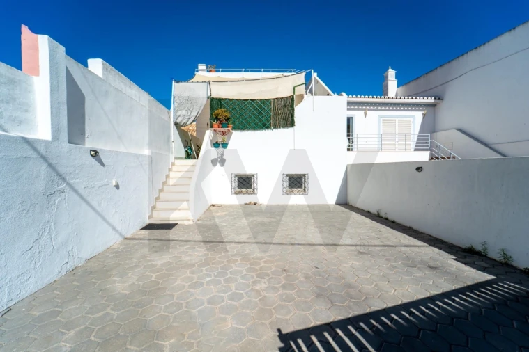 Moradia T2 para Venda em Alvor Foto 23