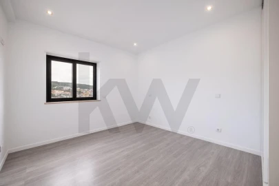 Apartamento T4 para Venda em Santo Antonio dos Olivais