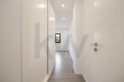 Apartamento T4 para Venda em Santo Antonio dos Olivais