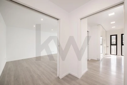 Apartamento T4 para Venda em Santo Antonio dos Olivais