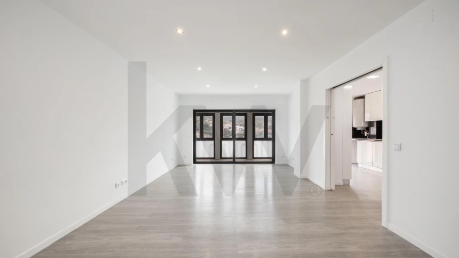 Apartamento T4 para Venda em Santo Antonio dos Olivais