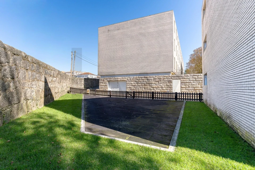 Apartamento T2 para Venda em Vila Nova da Telha Foto 23