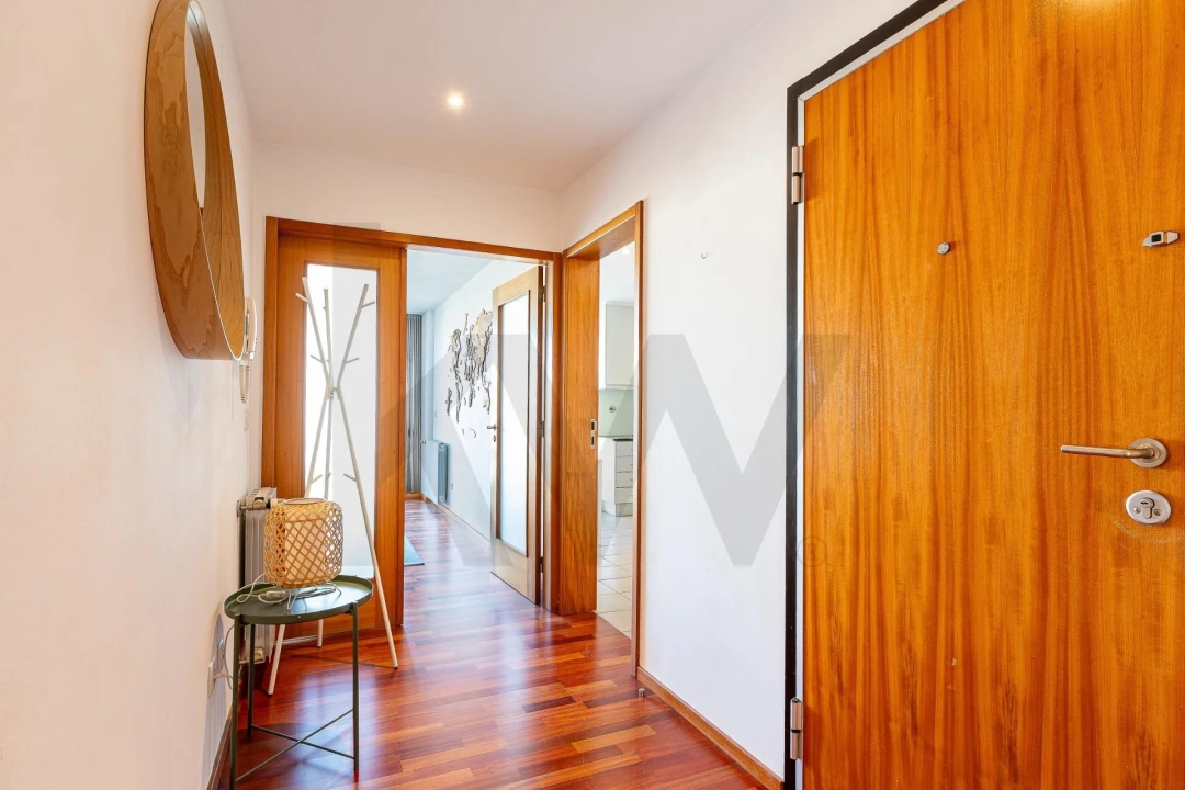 Apartamento T2 para Venda em Vila Nova da Telha Foto 5