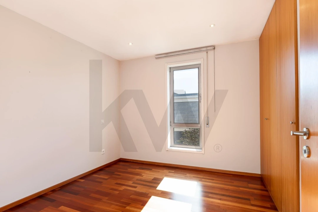 Apartamento T2 para Venda em Vila Nova da Telha Foto 13
