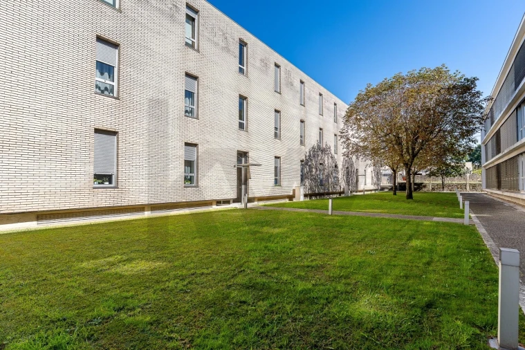 Apartamento T2 para Venda em Vila Nova da Telha Foto 25