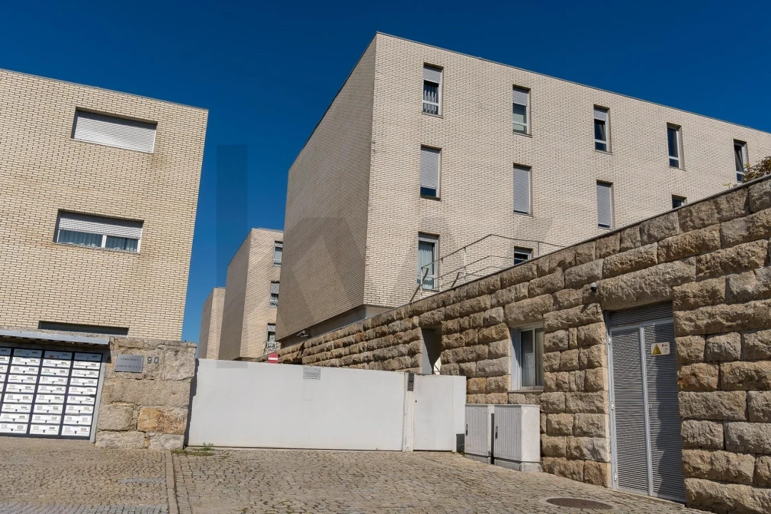 Apartamento T2 para Venda em Vila Nova da Telha Foto 22