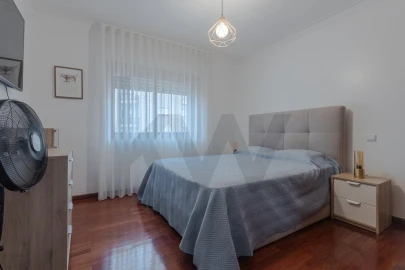 Apartamento T1 para Arrendamento em Santa Marinha e São Pedro da Afurada