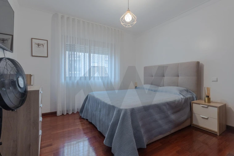 Apartamento T1 para Arrendamento em Santa Marinha e São Pedro da Afurada Foto 17