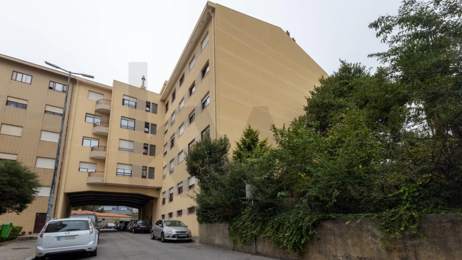 Apartamento T1 para Arrendamento em Santa Marinha e São Pedro da Afurada