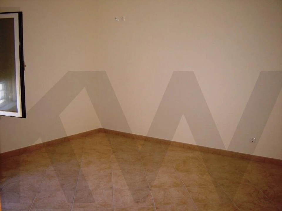 Apartamento T2 para Arrendamento em Ericeira Foto 6