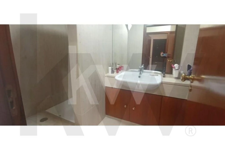 Apartamento T3 para Arrendamento em Matosinhos e Leça da Palmeira Foto 8