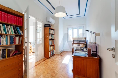 Apartamento T4 para Venda em Avenidas Novas