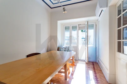 Apartamento T4 para Venda em Avenidas Novas