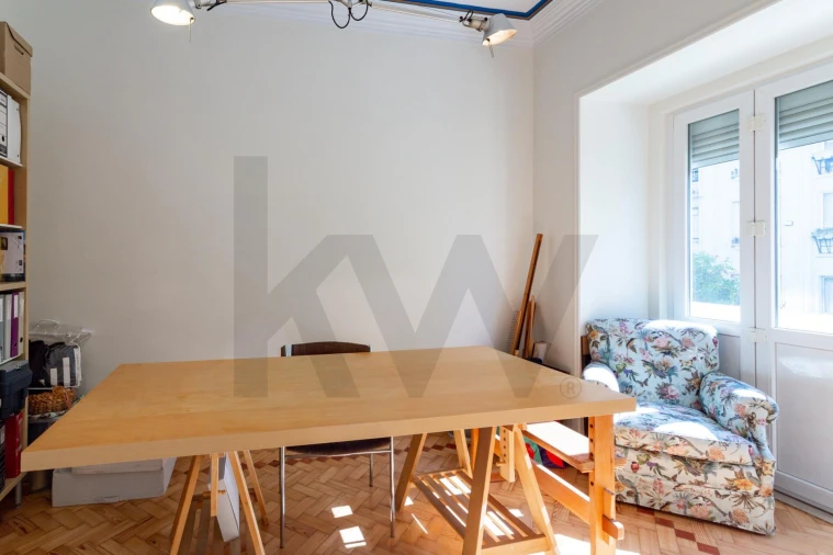 Apartamento T4 para Venda em Avenidas Novas Foto 12