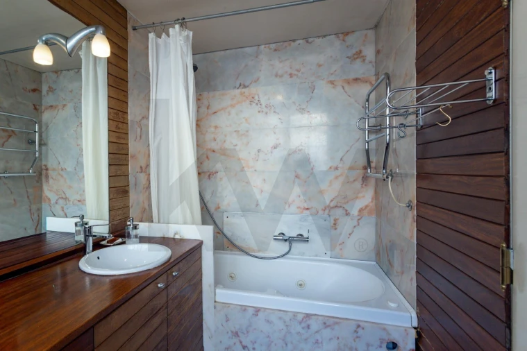 Apartamento T4 para Venda em Avenidas Novas Foto 24