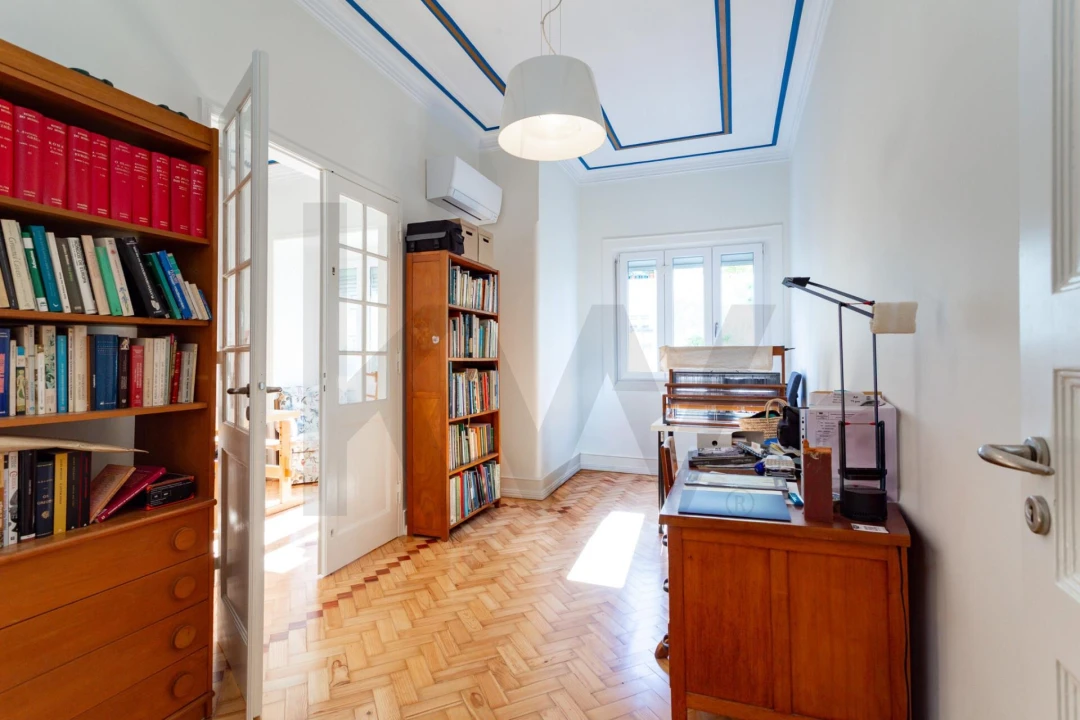Apartamento T4 para Venda em Avenidas Novas Foto 10
