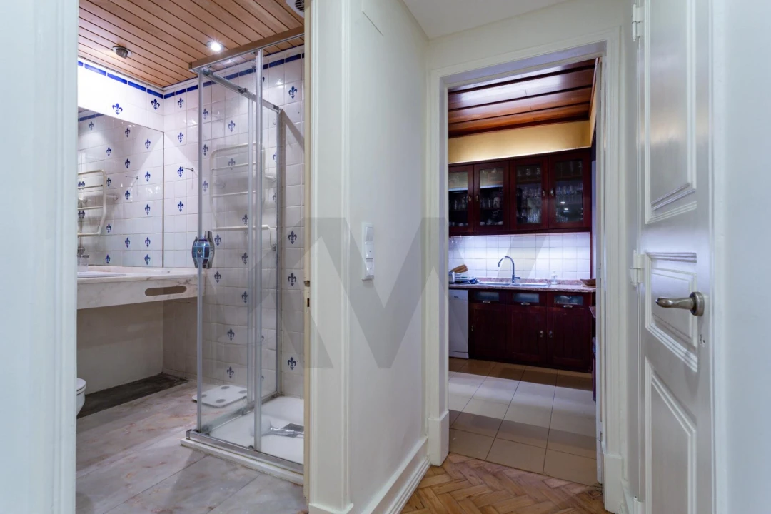 Apartamento T4 para Venda em Avenidas Novas Foto 28