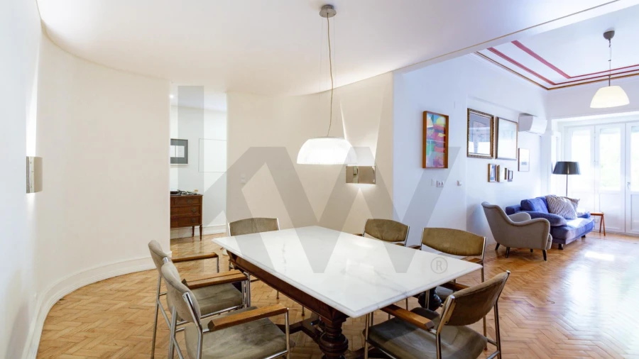 Apartamento T4 para Venda em Avenidas Novas